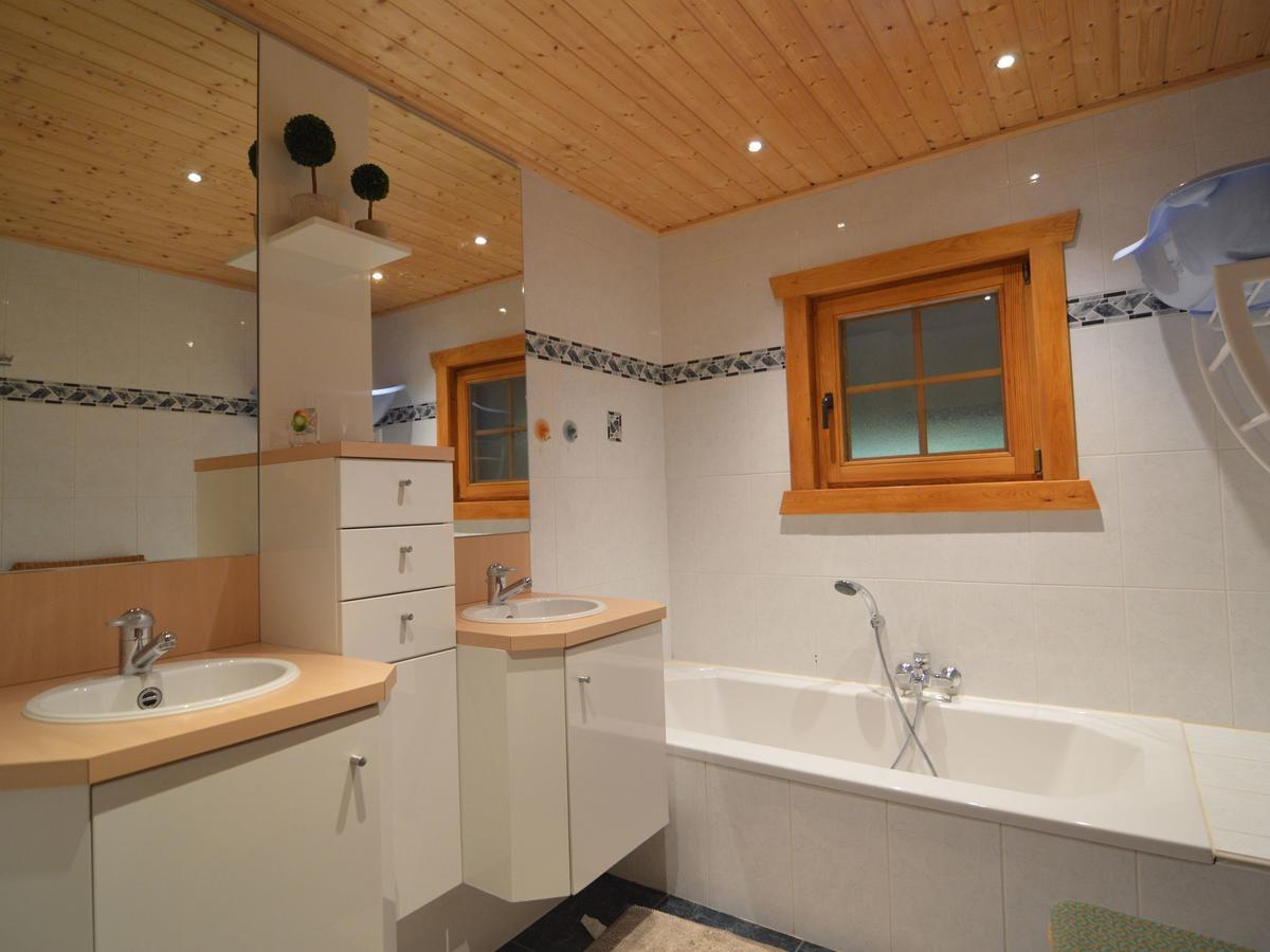 Charming Chalet With Private Garden In Stavelot Hockai ภายนอก รูปภาพ